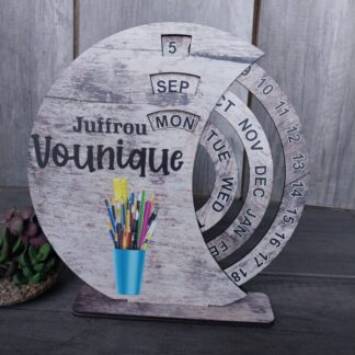 Turning Desk Calender