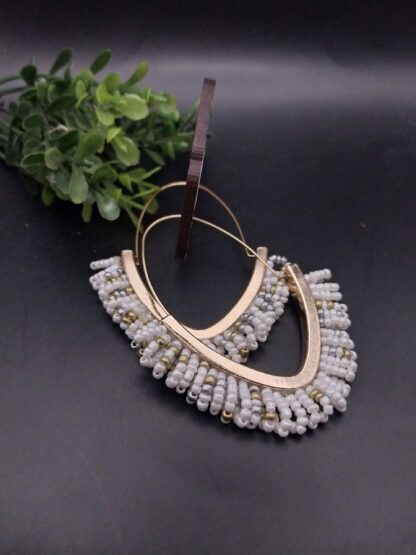 Beaded loop earring - Image 4