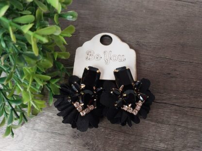 Black Studs